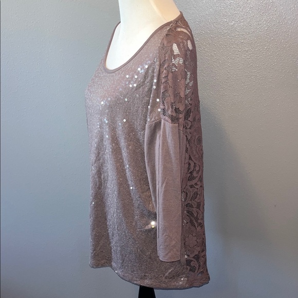 Maurice’s Sequin Lace Top - Picture 1 of 7